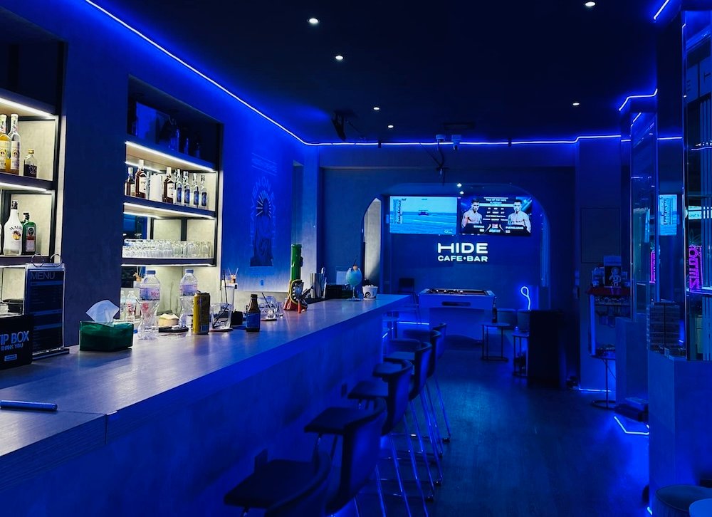 Hide Cafe Bar Khoasan - Bangkok bars
