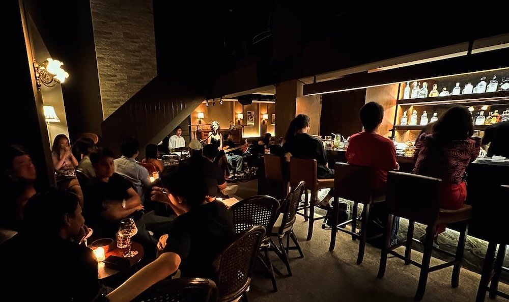 365 Days Jazz Bar Bangkok