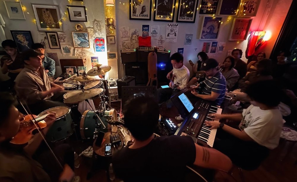 Bluebird Jazz Bar Watthana Bangkok