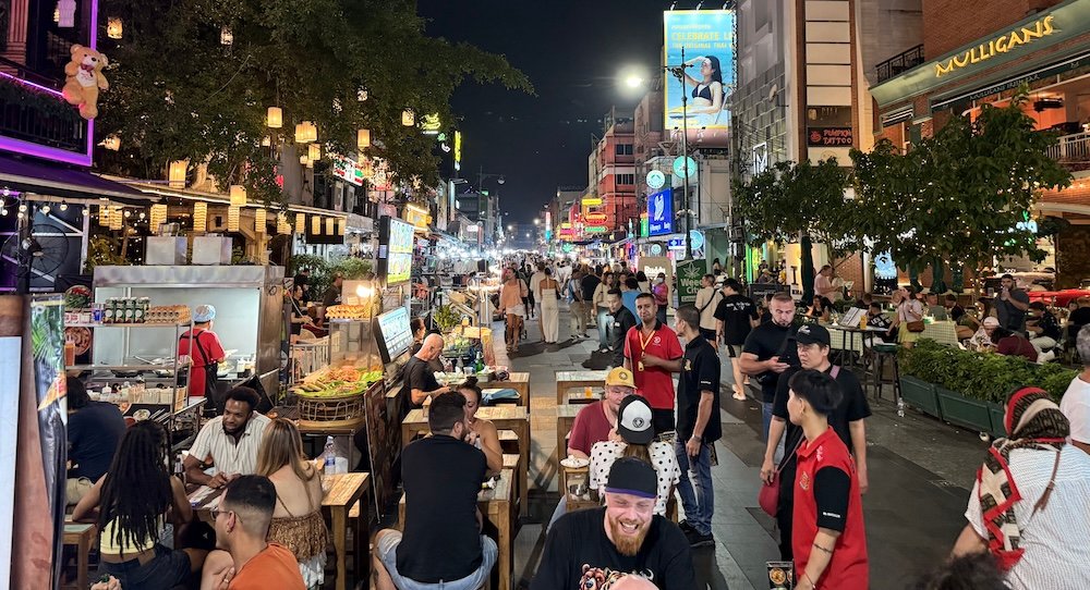 Nightlife on Khao San Road - Bangkok - Thailand
